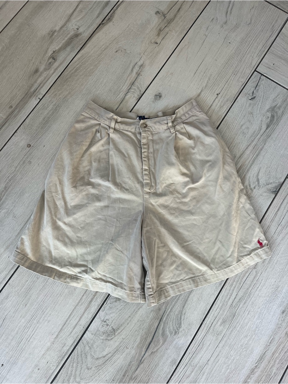 Vintage Polo by Ralph Lauren Beige Pleated Women's Shorts